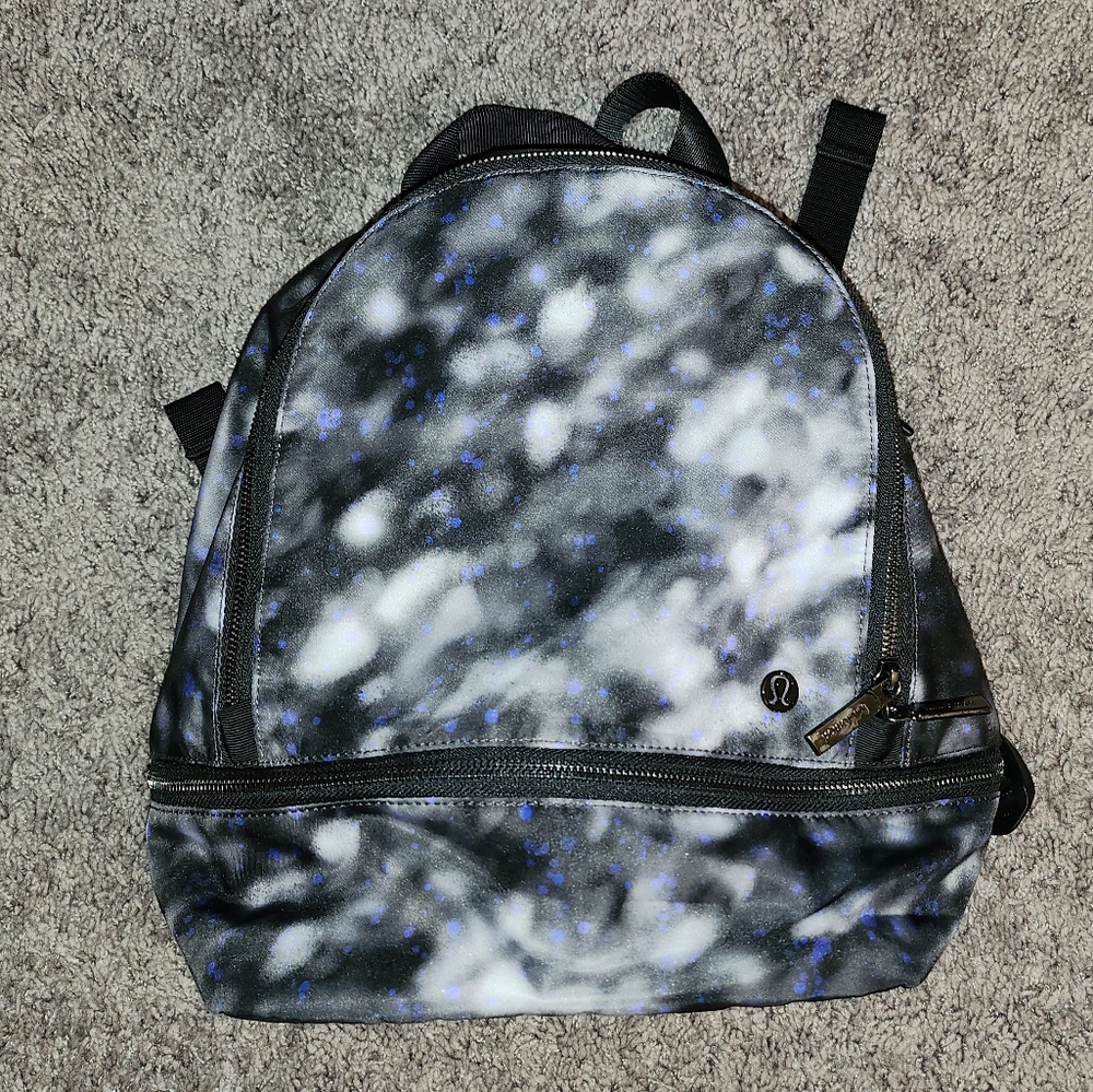 Lululemon City Adventure Mini Backpack EXCELLENT condition